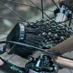 Muc-Off Spazzola Per Cassetta E Pneumatici -Negozio al dettaglio Attrezzo 6 f52b7dee 23d5 46a3 b246 6910eee44188