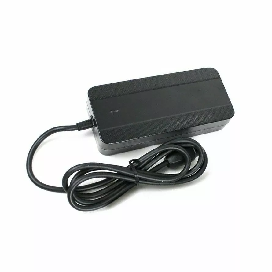 Carica Batterie Husqvarna Simple Charger 3 Carica Batterie Husqvarna Simple Charger