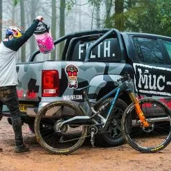 Muc-Off Kit Pulizia Bici The Dirt Bucket Con Filtro -Negozio al dettaglio Attrezzo secchio muc