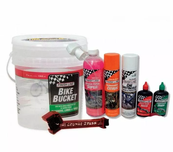 Finish Line Kit Pulizia Procare Completo Di 6 Prodotti 3 Finish Line Kit Pulizia Procare Completo Di 6 Prodotti